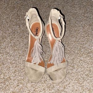 Fringe heels
